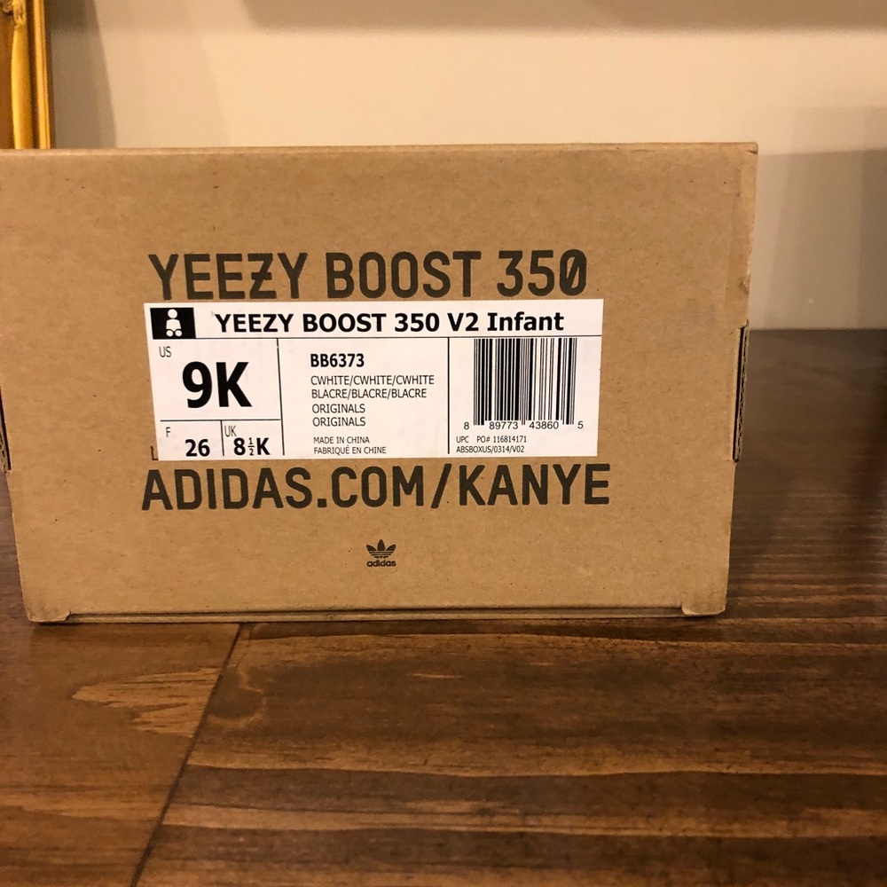 All white Toddler Yeezy Boost 350